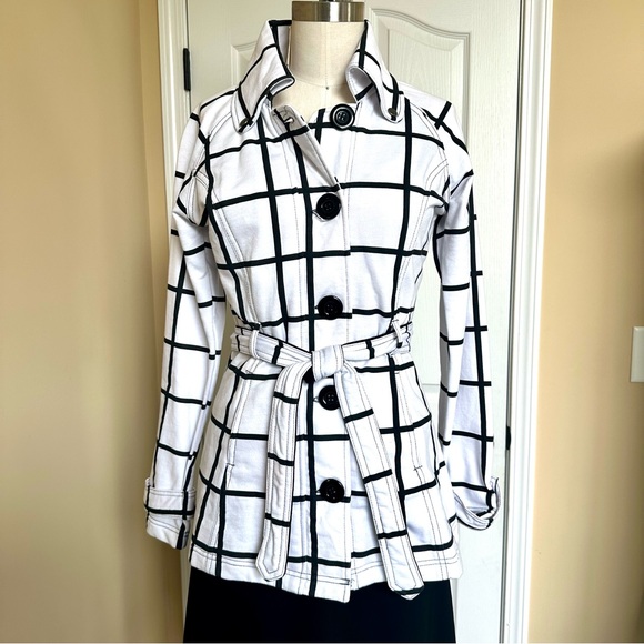 L.A. Kitty Jackets & Blazers - NWT LA Kitty Black and White Checkered Women's Jacket Size Small